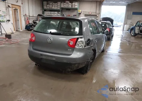 2007 Volkswagen Rabbit 4-Door from USA, damaged, VIN WVWDS71K17W214667